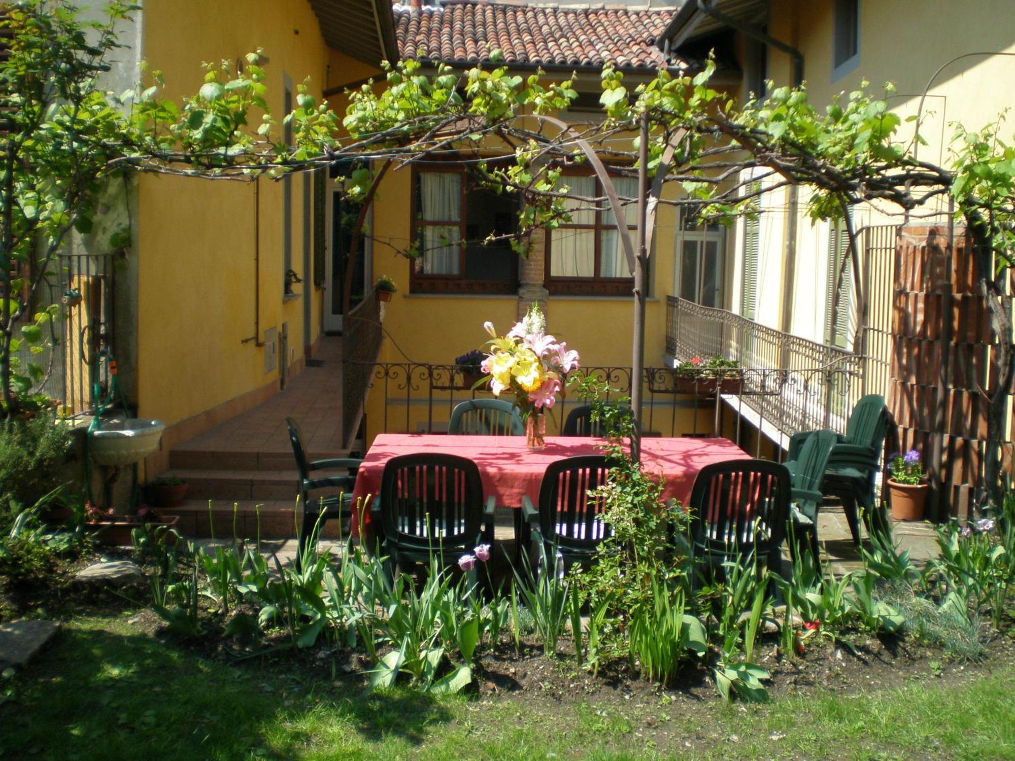 Casa Mario Lupo - Apartments And Rooms Bergame Extérieur photo